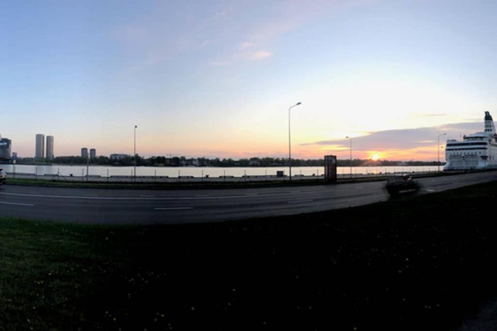 New Comfortable Apartment Nearby Promenade In 5 Minutes From Old Town Of Riga. Exteriér fotografie